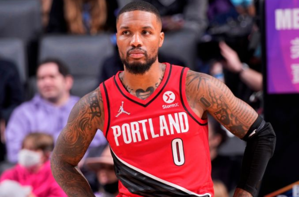 重金引援 重金引援