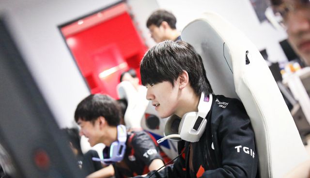 会市场的焦 会市场的焦